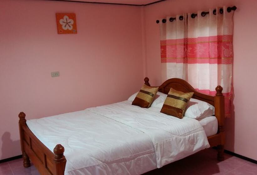 펜션 Baan Sri Chiang Dao