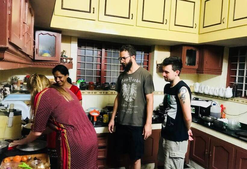 Пансион Bastian Homestay