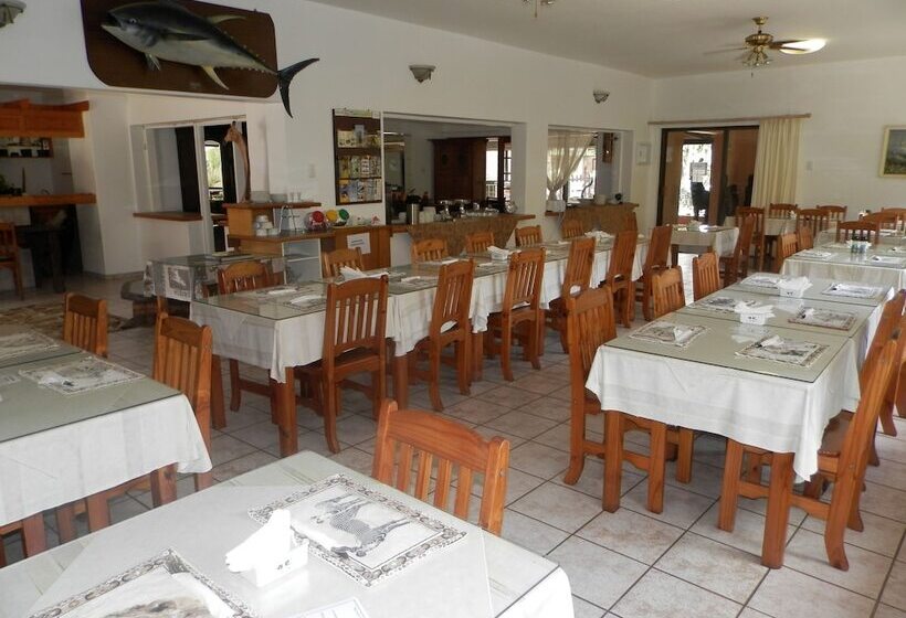 膳宿费 Lake St Lucia Lodge