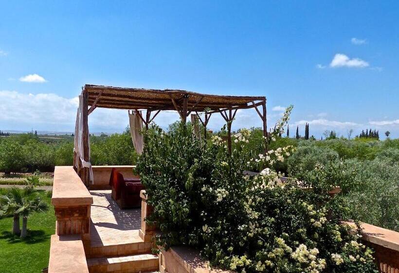 پانسیون Le Cazar