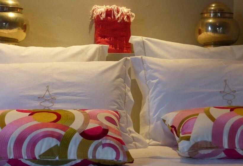 پانسیون Le Cazar