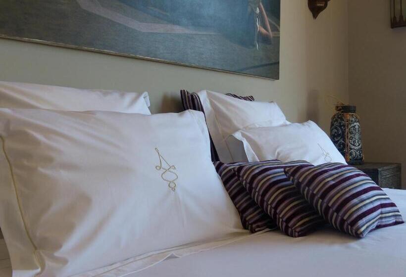 پانسیون Le Cazar