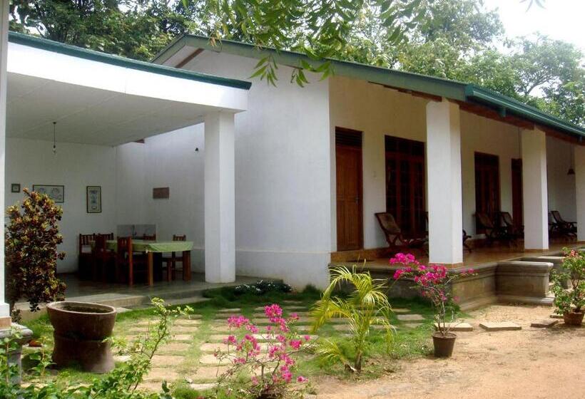 Пансион Le Grand Meaulnes