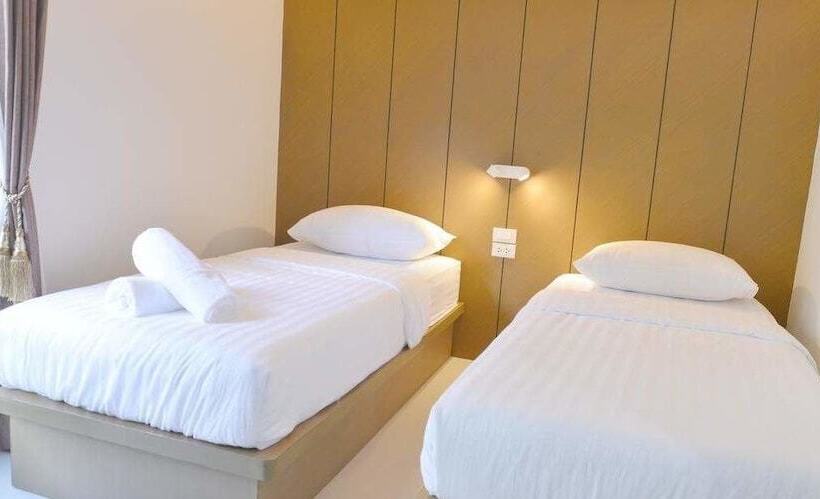 Sunny Hostel Chiangmai @tha Pae