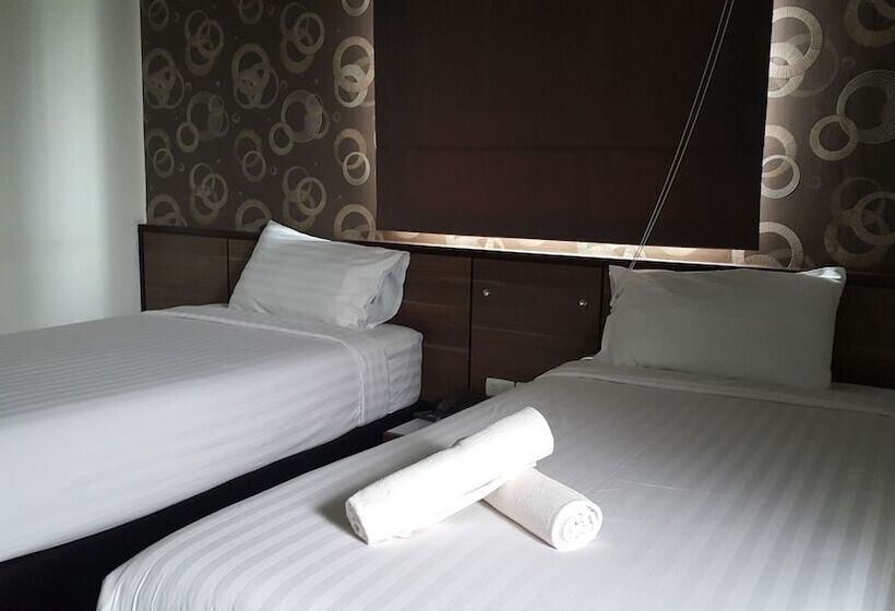 The Living Hotel At Surat Thani