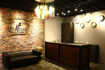 The Packer's Hostel