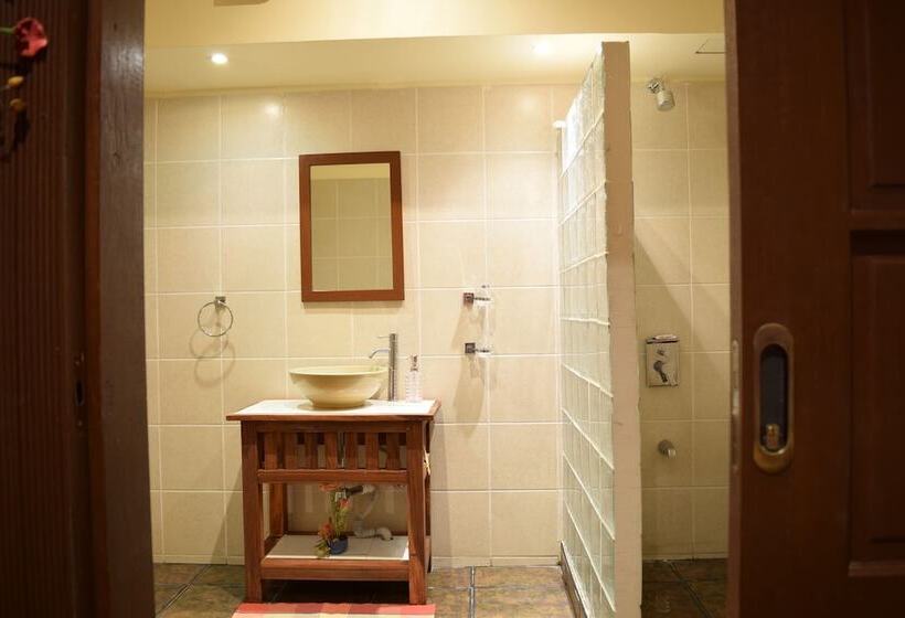 Tribal Hills Mountain Resort