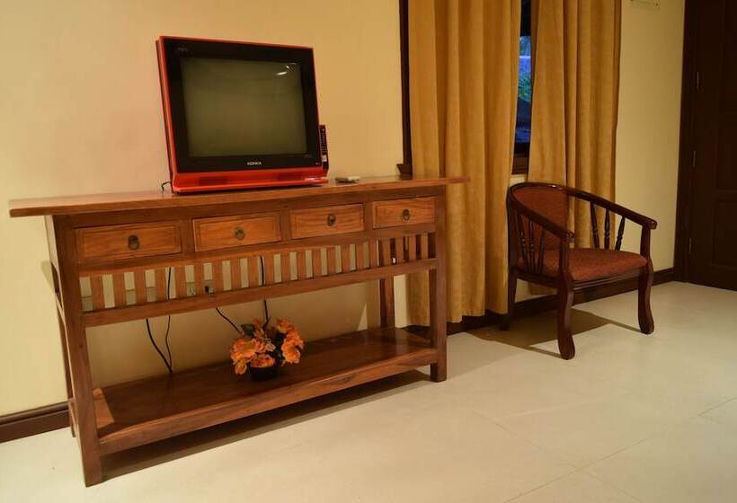 Tribal Hills Mountain Resort