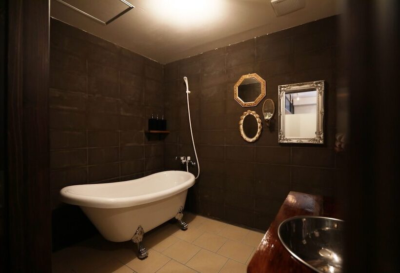 Tripshot Hotels Okinawa Koza