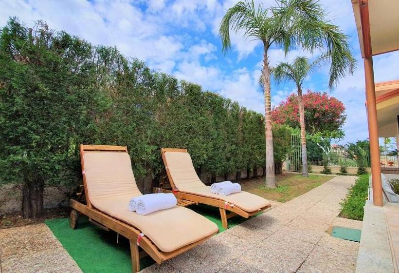 Villa Paglianiti   Your Family Residence!