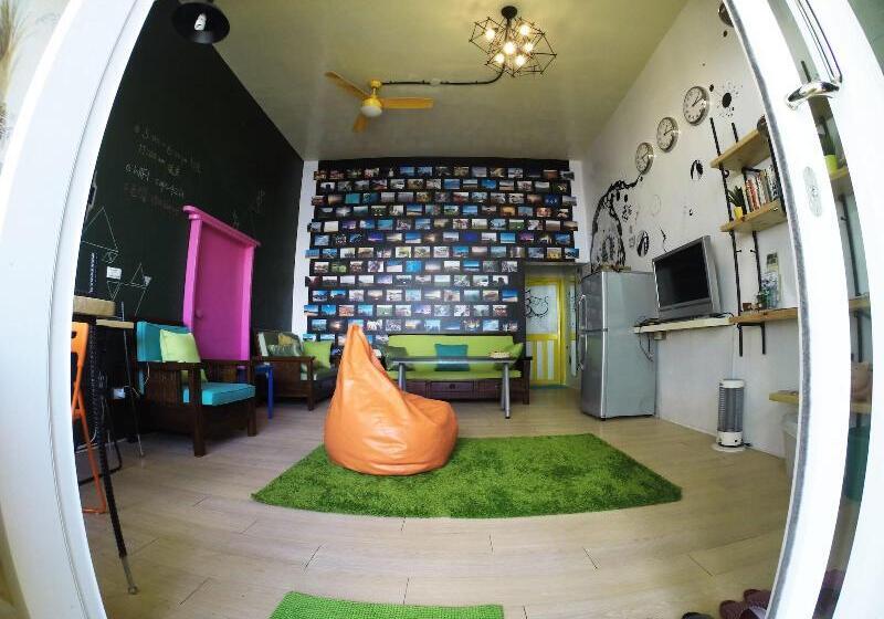 هاستل 墾丁恆春 海角42號一館泳池villa包棟