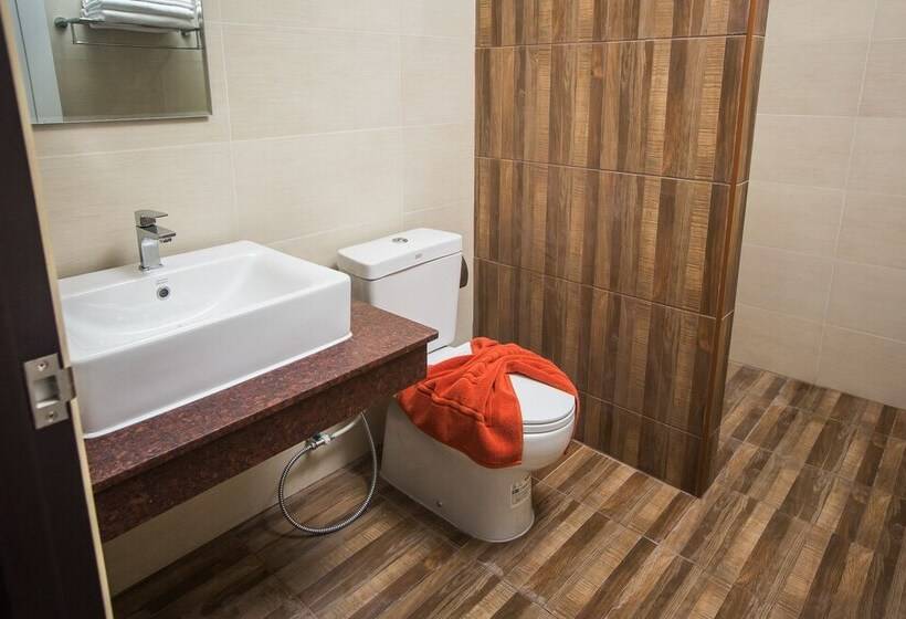 호스텔 The 9th House