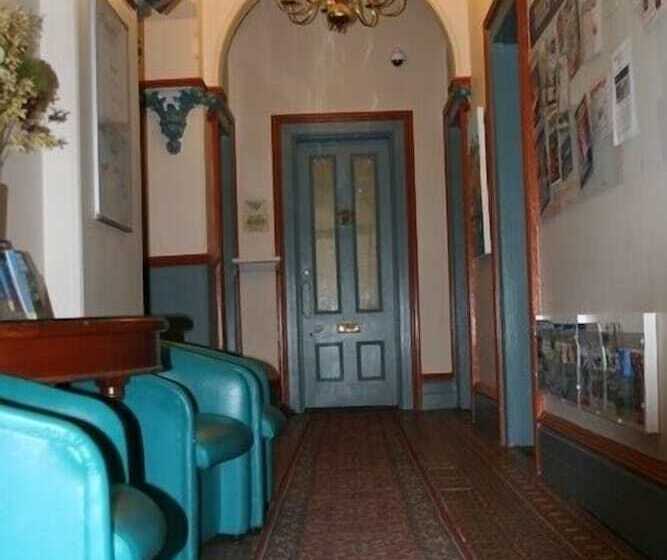 هاستل Original Backpackers