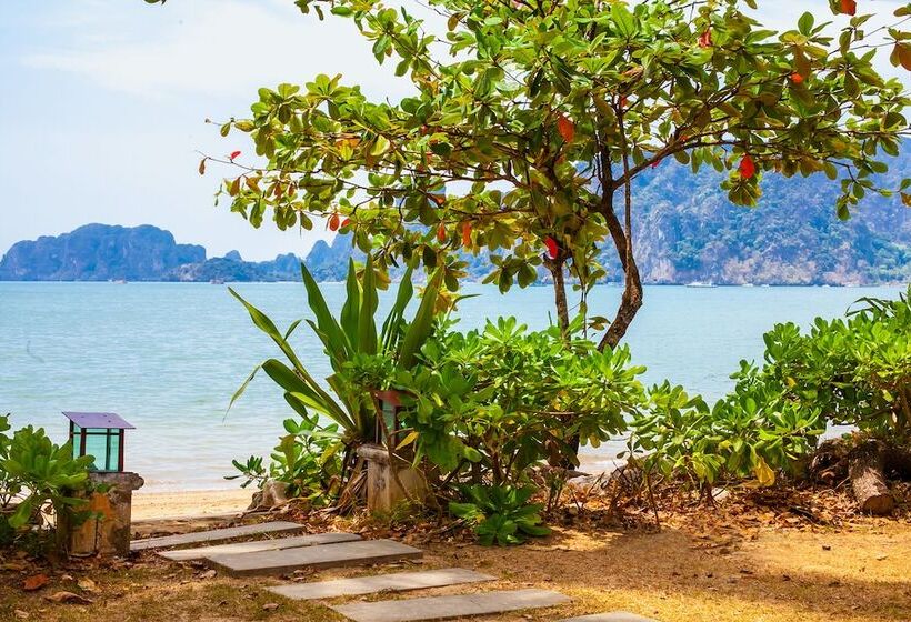 Amatapura Beach Villa 15