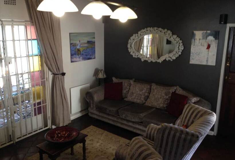 민박 3 Liebeloft Guest House