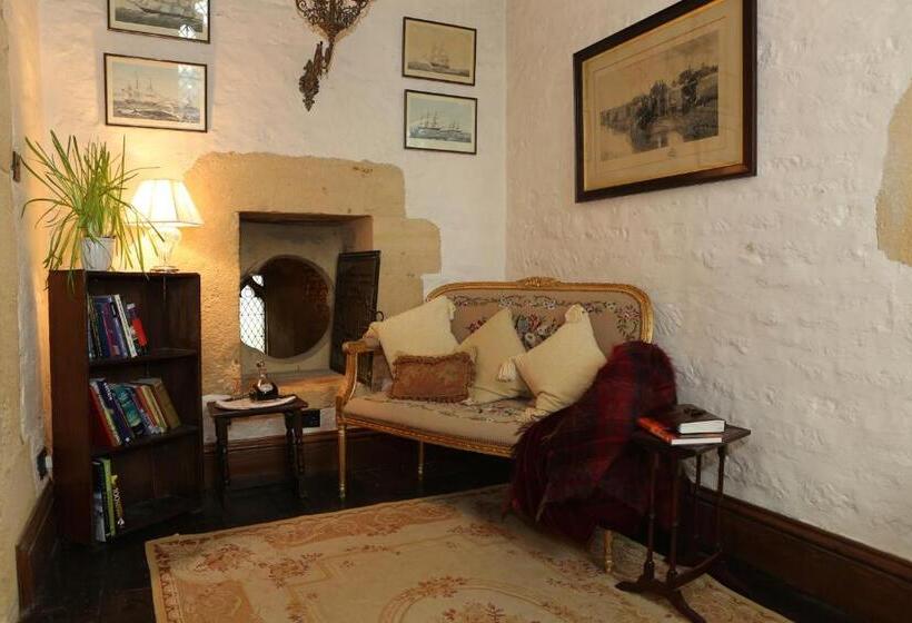 ベッドアンドブレックファースト Abbots Grange Manor House