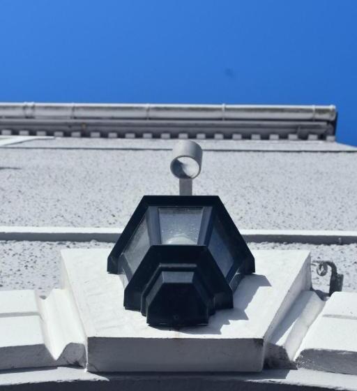 צימר Eaton House