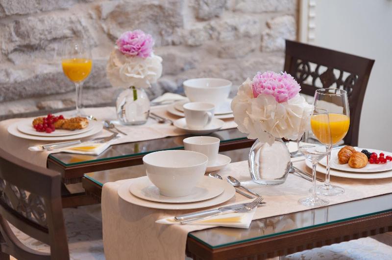 住宿加早餐  Heritage Hotel Antique Split