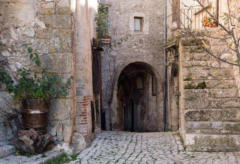 צימר La Bifora E Le Lune Vico Sotto Gli Archi 5