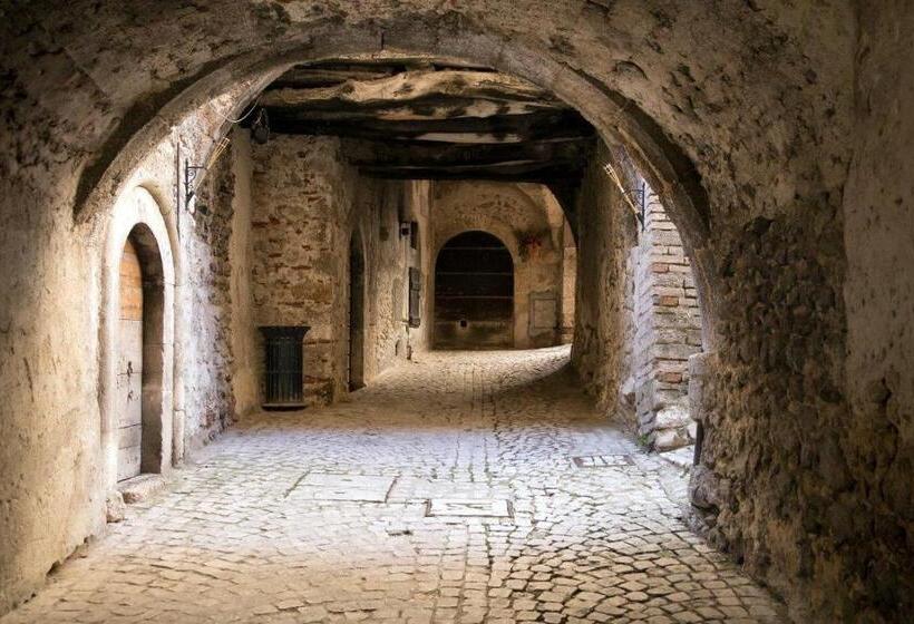 צימר La Bifora E Le Lune Vico Sotto Gli Archi 5