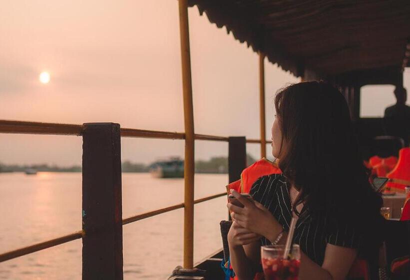 Ben Tre Riverside Resort