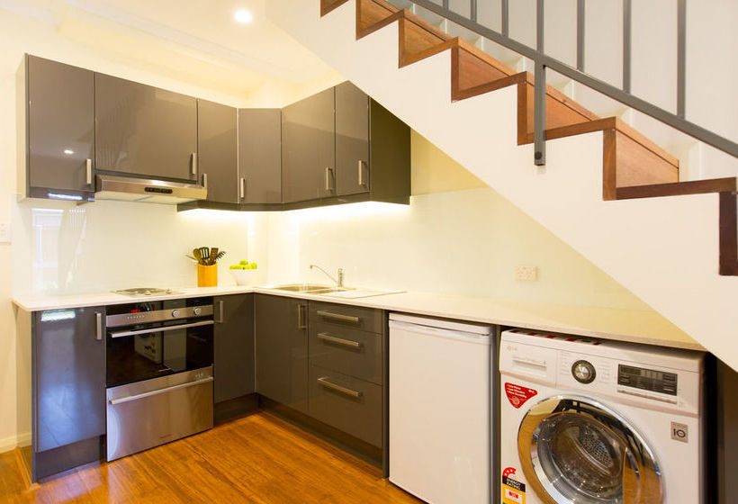 Centennial Park Lodge