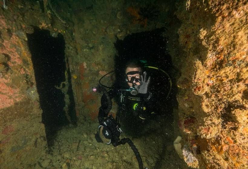 Chindonan Dive And Beach Resort