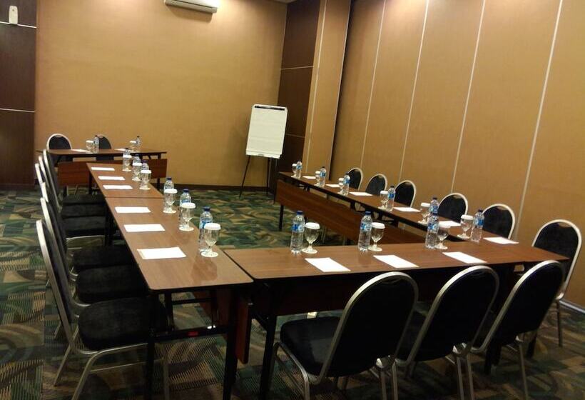 Отель Agria Bogor Tajur