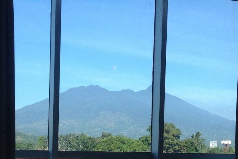 Отель Agria Bogor Tajur