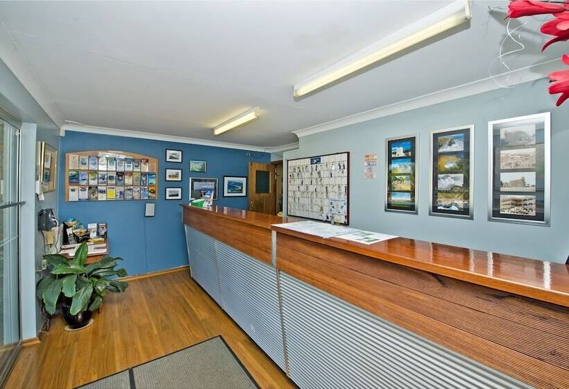 هتل Albany Holiday Park