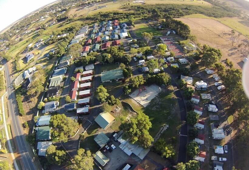 هتل Albany Holiday Park