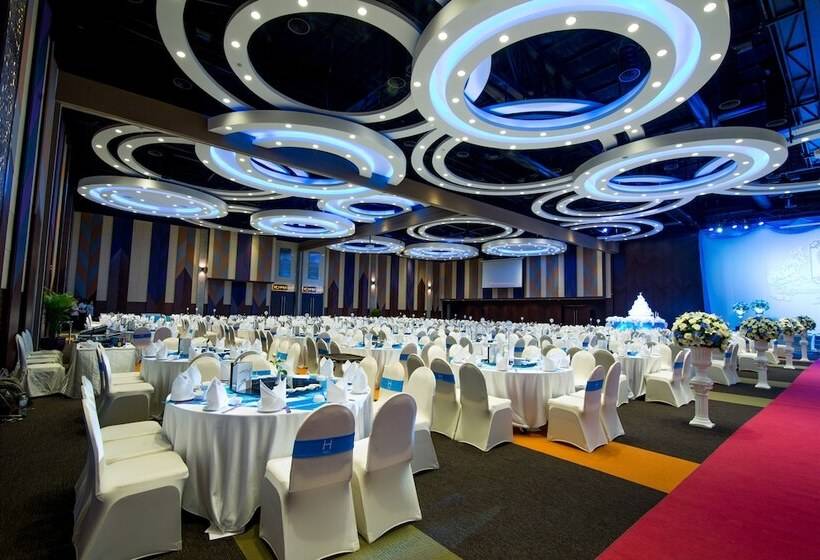 호텔 Bangsaen Heritage