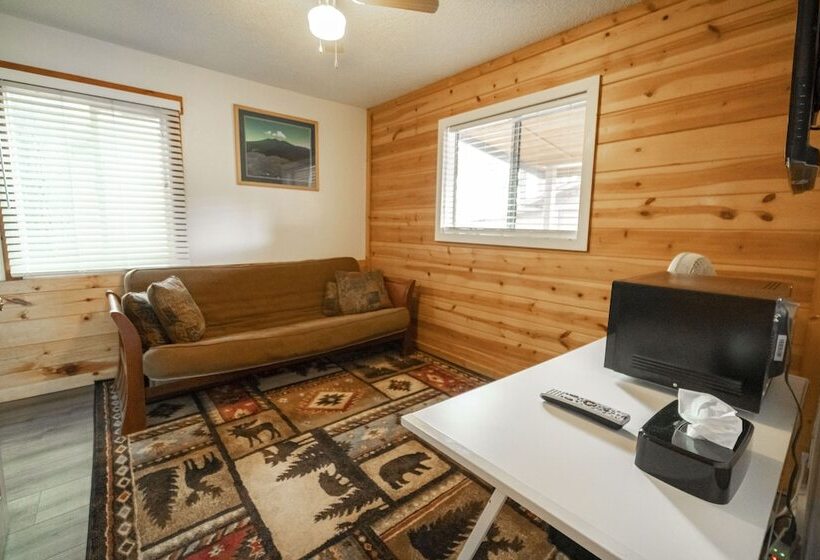 호텔 Basecamp At Snowbowl