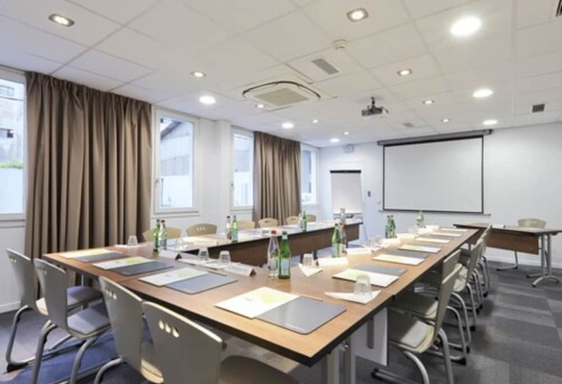 هتل Campanile Clermont Ferrand Centre