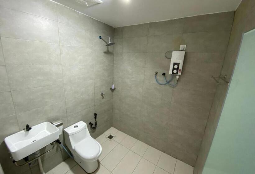 Отель Corrie Chalet, Pantai Cenang Langkawi