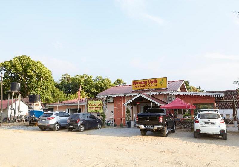 Отель Corrie Chalet, Pantai Cenang Langkawi