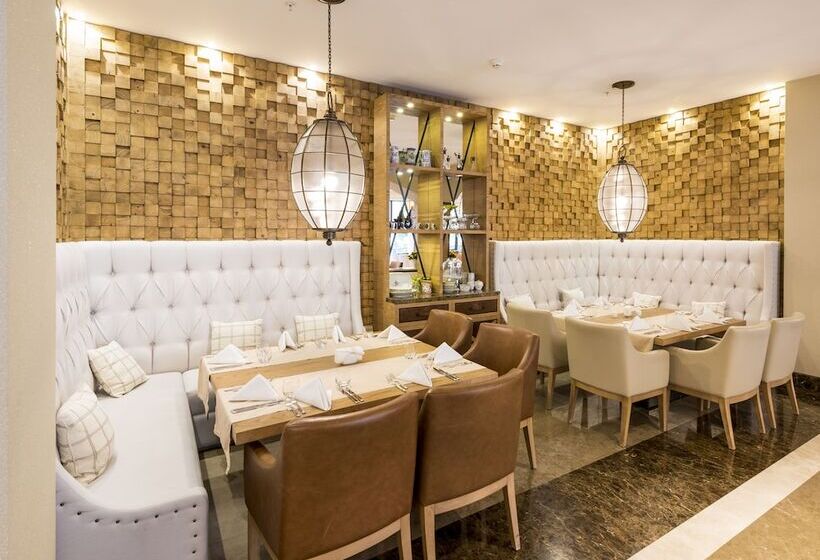 هتل Crowne Plaza   Borjomi, An Ihg