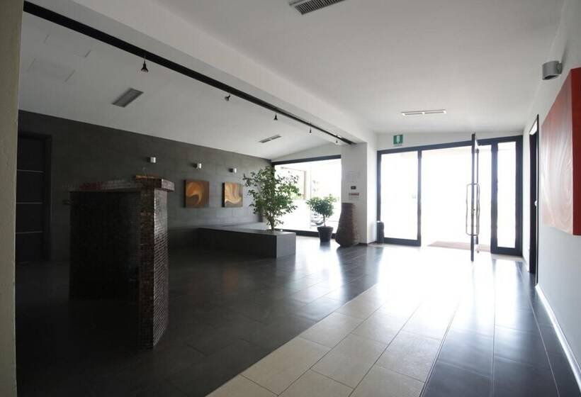 فندق Della Piana Residence