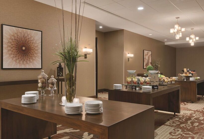 酒店 Embassy Suites By Hilton Akroncanton Airport
