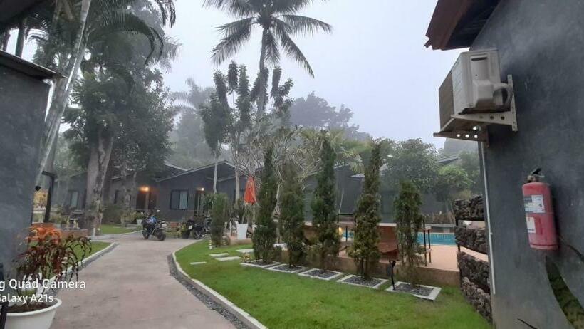 Отель Family House @ Pai