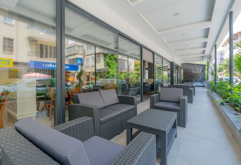 فندق Gurses Life