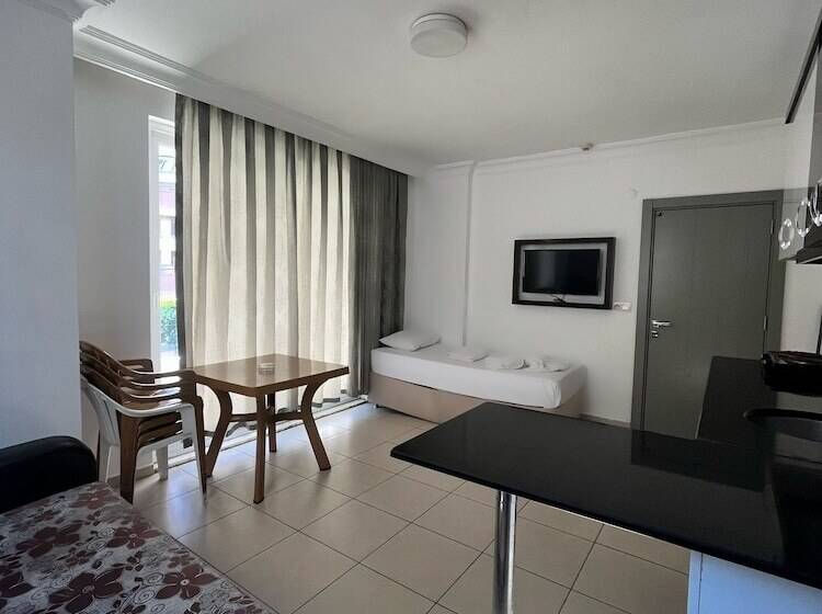 فندق Gurses Life