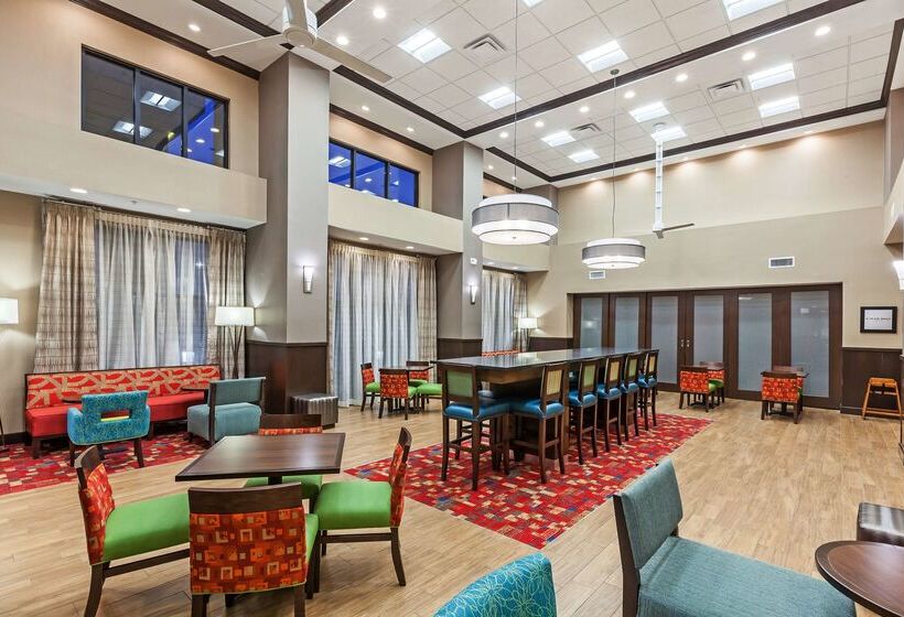 فندق Hampton Inn & Suites Claremore