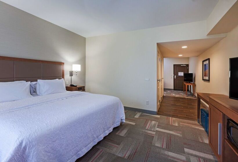 فندق Hampton Inn & Suites Claremore