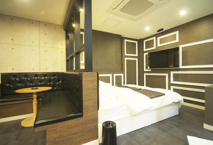 בית מלון כפרי Gimhae Buwondong Haru