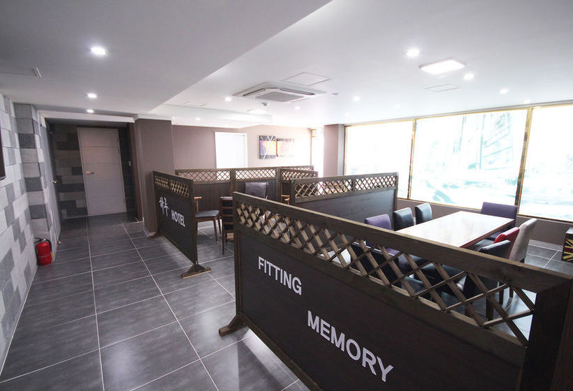 בית מלון כפרי Gimhae Buwondong Haru