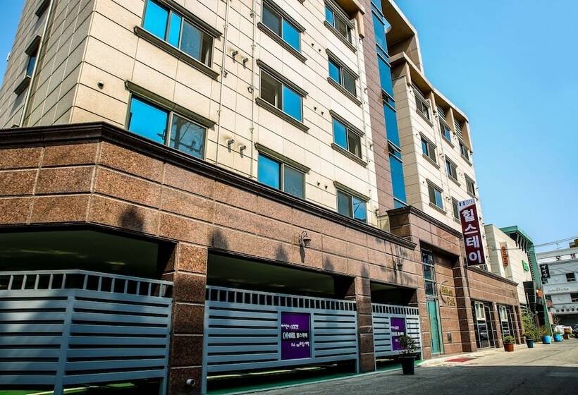 Hill Stay Hotel Residence