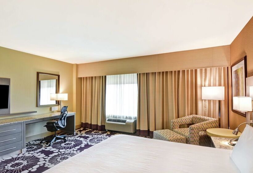 هتل Hilton Garden Inn Raleigh /crabtree Valley
