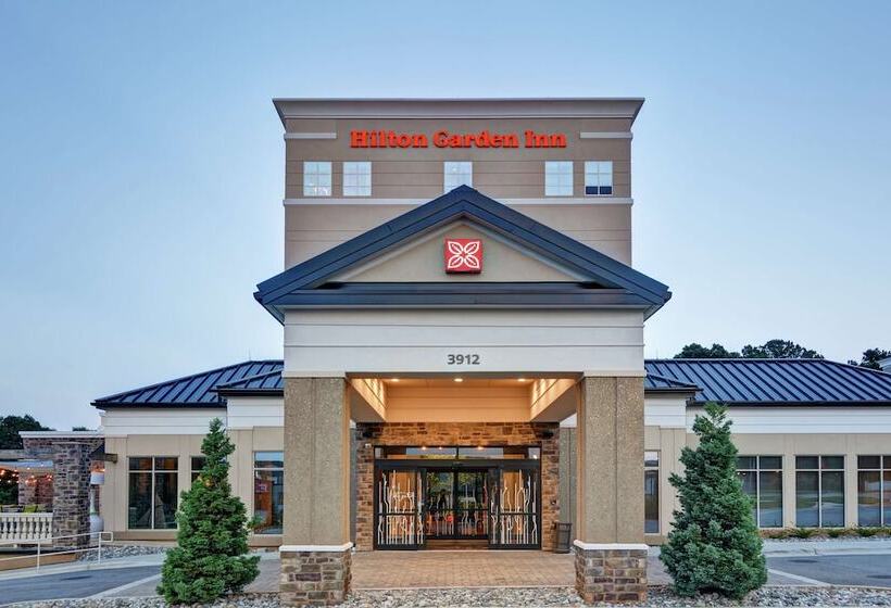 هتل Hilton Garden Inn Raleigh /crabtree Valley