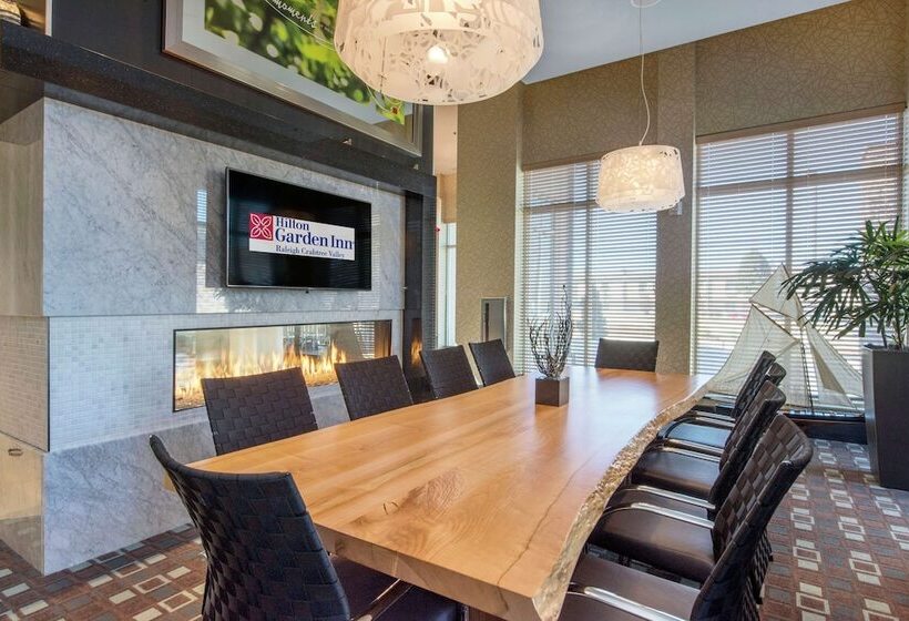 هتل Hilton Garden Inn Raleigh /crabtree Valley